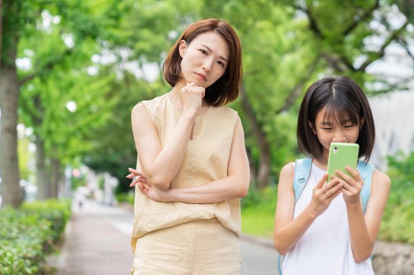 乐融配 发现一个奇怪的现象：有游戏机的家庭，很难养出有网瘾的孩子